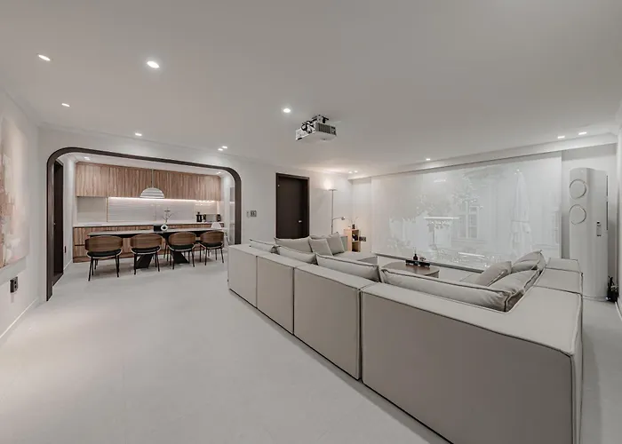 Apartment Yang